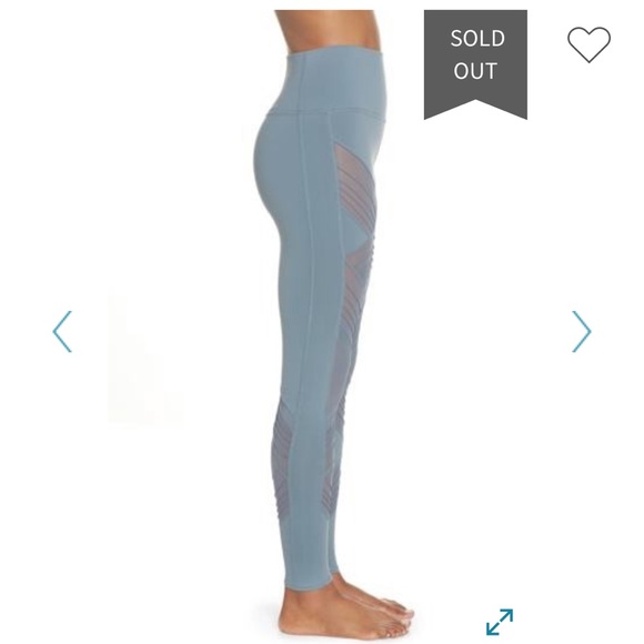 ALO Ultimate High Waist Legging - Picture 2 of 3